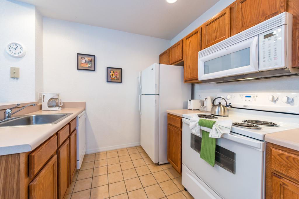 The Villas At Seven Dwarfs Lane Kissimmee Room photo