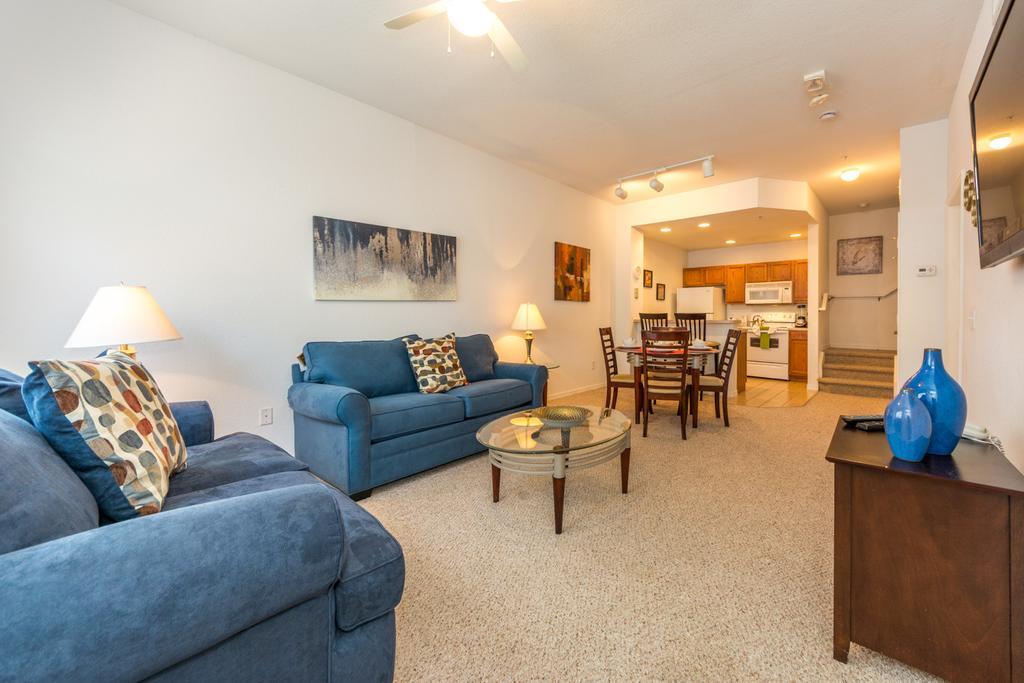 The Villas At Seven Dwarfs Lane Kissimmee Room photo