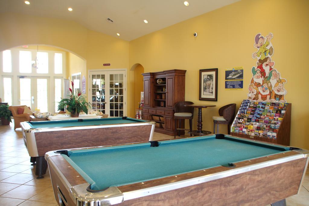The Villas At Seven Dwarfs Lane Kissimmee Room photo