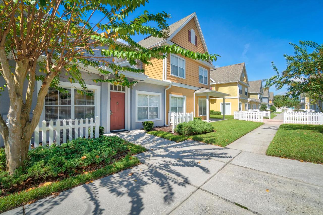 The Villas At Seven Dwarfs Lane Kissimmee Exterior photo